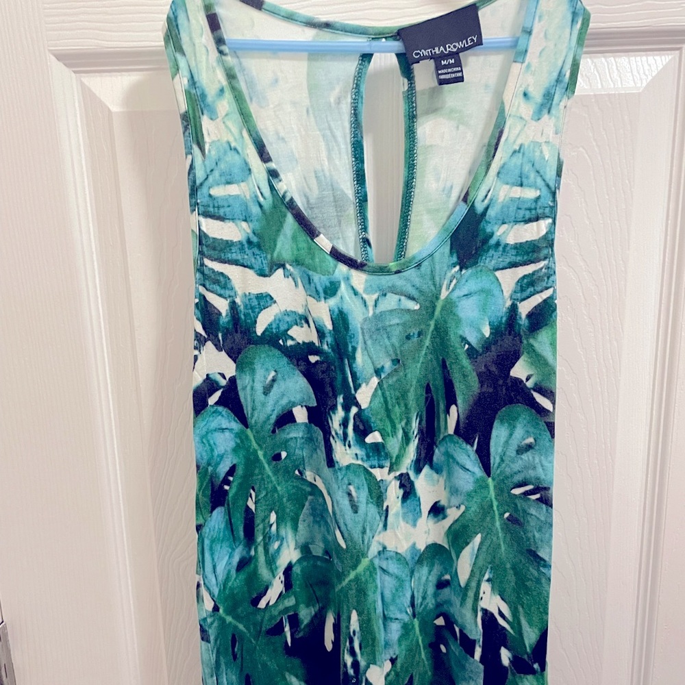 Size Medium Cynthia Rowley Blouse sleeveless